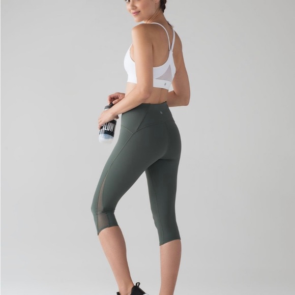 Lululemon Train Times Crop (17") Dark Forest green 4 - Picture 2 of 12